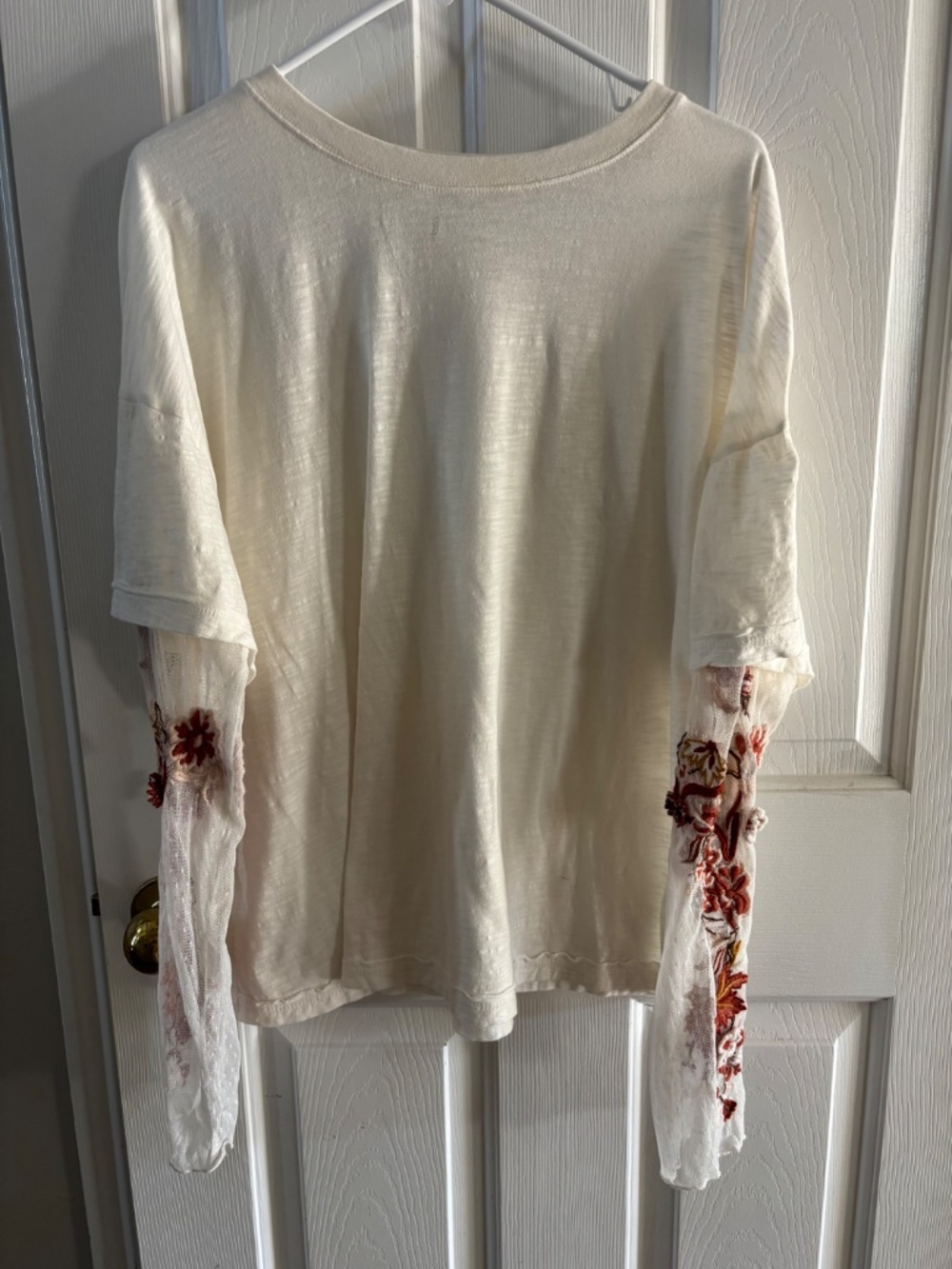Free People Gardener Embroidered Sleeve Henley Tee Top S - Picture 3 of 3